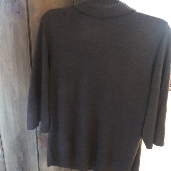 XL (1x) brown 3/4 sleeve sweater - Picture 3 of 4